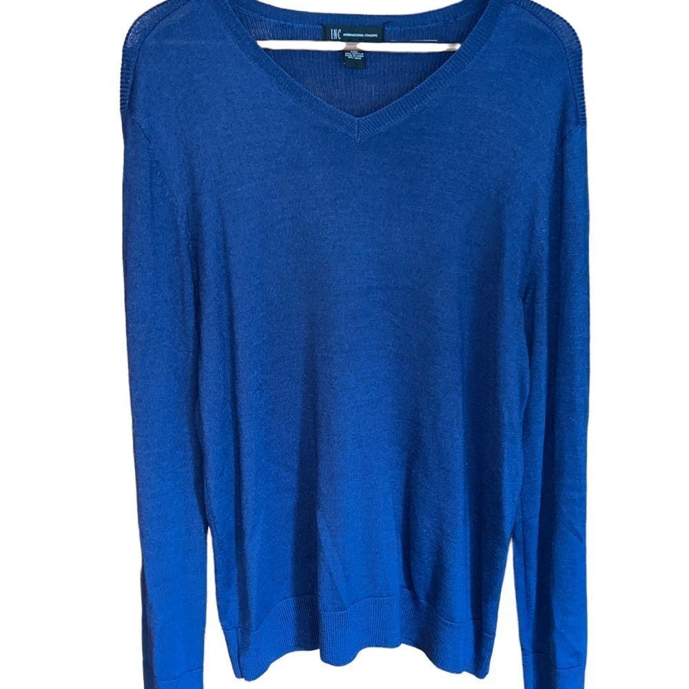 Inc. International Concepts cobalt blue men’s‎ v-neck sweater size medium